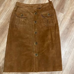 Gorgeous suede skirt